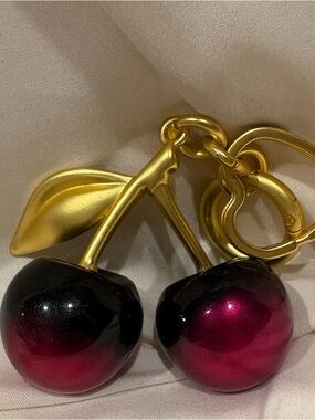 Glossy Resin Gradient Large Cherry Bag Charm Keychain Backpack Charm NWT 🍒